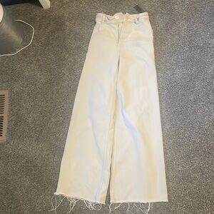 ZARA high rise wide leg-jeans